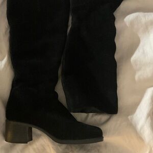 Elegant Black Knee-High Boots